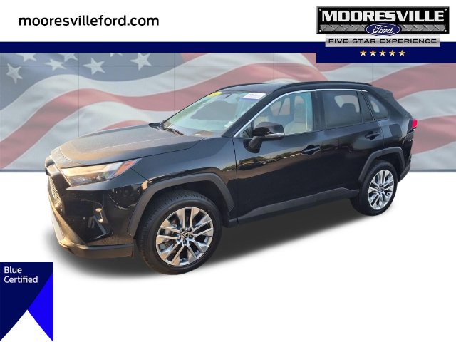 Used 2022 Toyota RAV4 XLE Premium FWD image 1