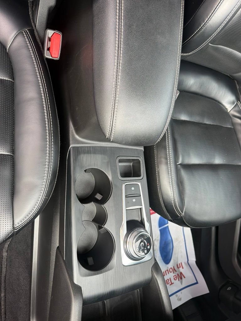 Certified 2024 Ford Escape Platinum AWD/4WD image 44
