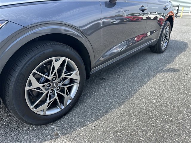 Used 2022 Genesis GV70 2.5T w/ Select Package image 13