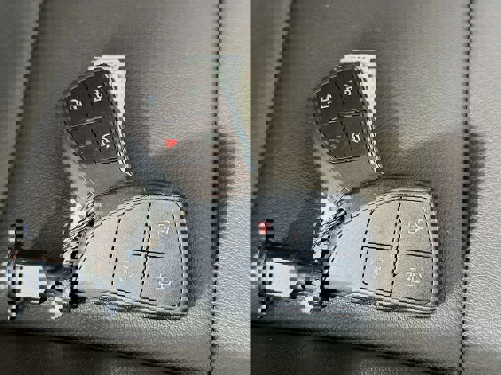 Used 2023 GMC Canyon Elevation w/ Elevation Premium Package image 21