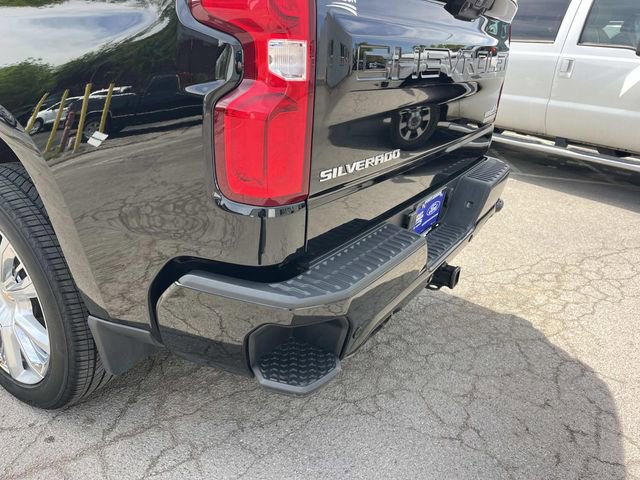 Used 2024 Chevrolet Silverado 1500 High Country w/ High Country Premium Package image 10