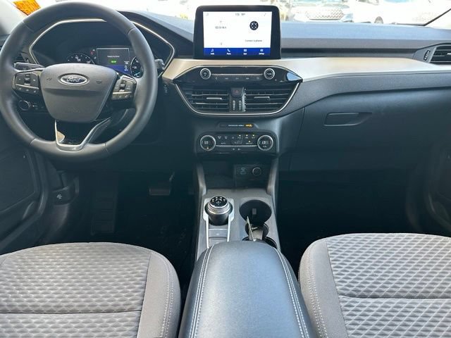 Certified 2021 Ford Escape SE w/ SE Sport Appearance Package FWD image 16