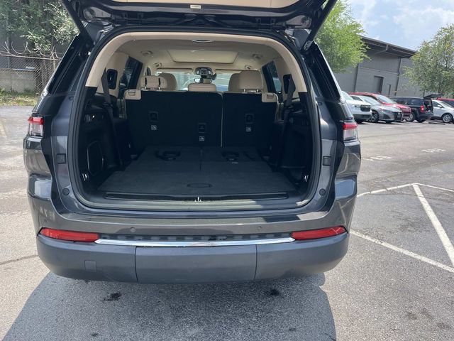 Used 2022 Jeep Grand Cherokee L Limited AWD/4WD image 15