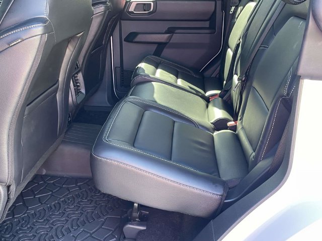Certified 2025 Ford Bronco Outer Banks AWD/4WD image 22