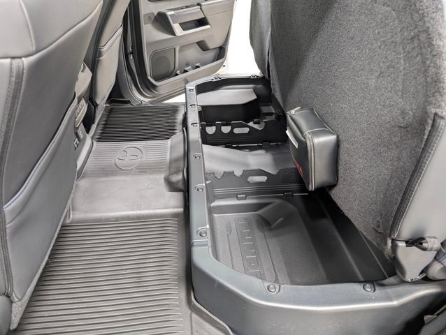 Used 2024 Toyota Tundra Platinum AWD/4WD image 15