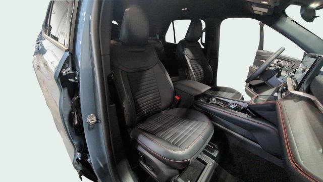 Certified 2025 Ford Explorer ST-Line AWD/4WD image 30