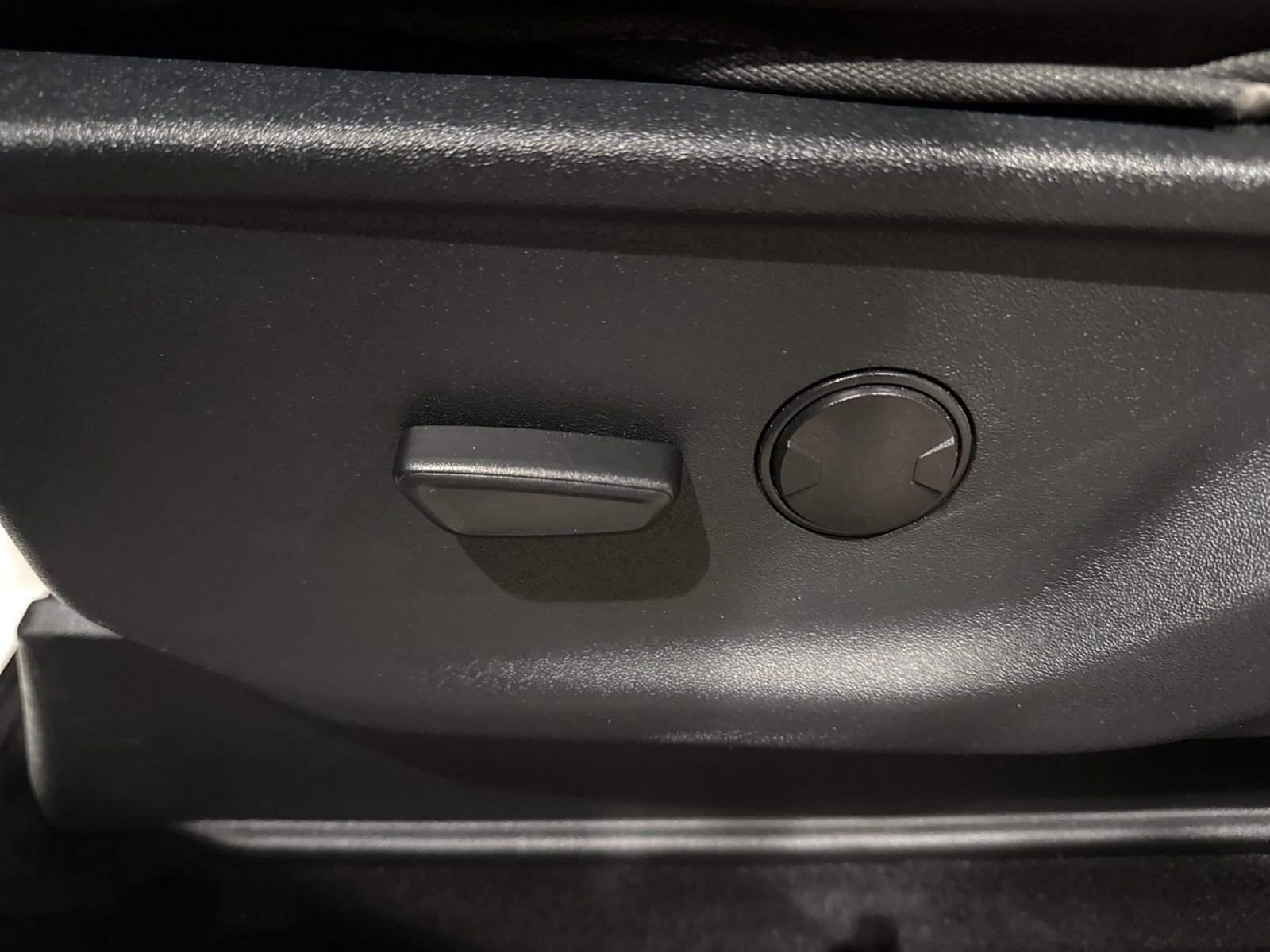 Certified 2025 Ford F150 XLT w/ Equipment Group 301A Standard image 25