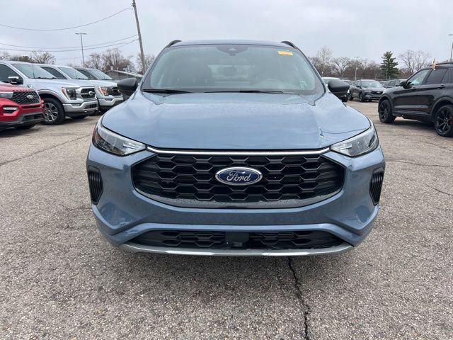 Certified 2024 Ford Escape ST-Line w/ Tech Pack #1 image 7