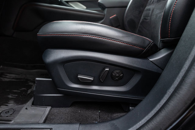 Certified 2025 Ford Explorer ST image 14