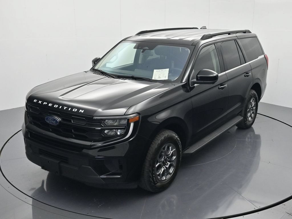 Certified 2025 Ford Expedition Active AWD/4WD image 29