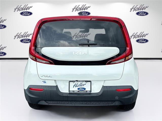 Used 2022 Kia Soul LX w/ Technology Package FWD image 7