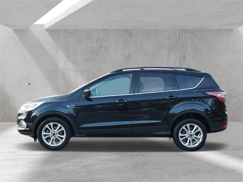 Certified 2017 Ford Escape SE w/ SE Leather Comfort Package image 5