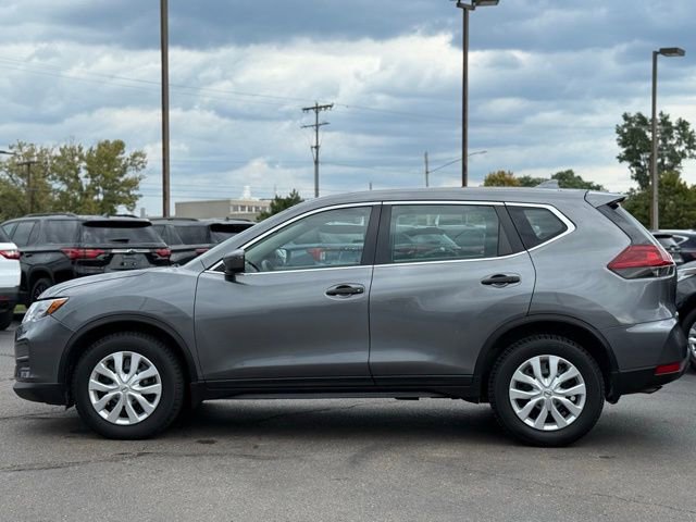 Used 2019 Nissan Rogue S image 4