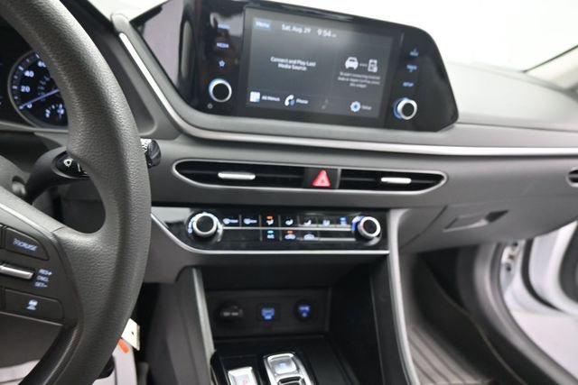 Used 2022 Hyundai Sonata SE w/ Cargo Package FWD image 21