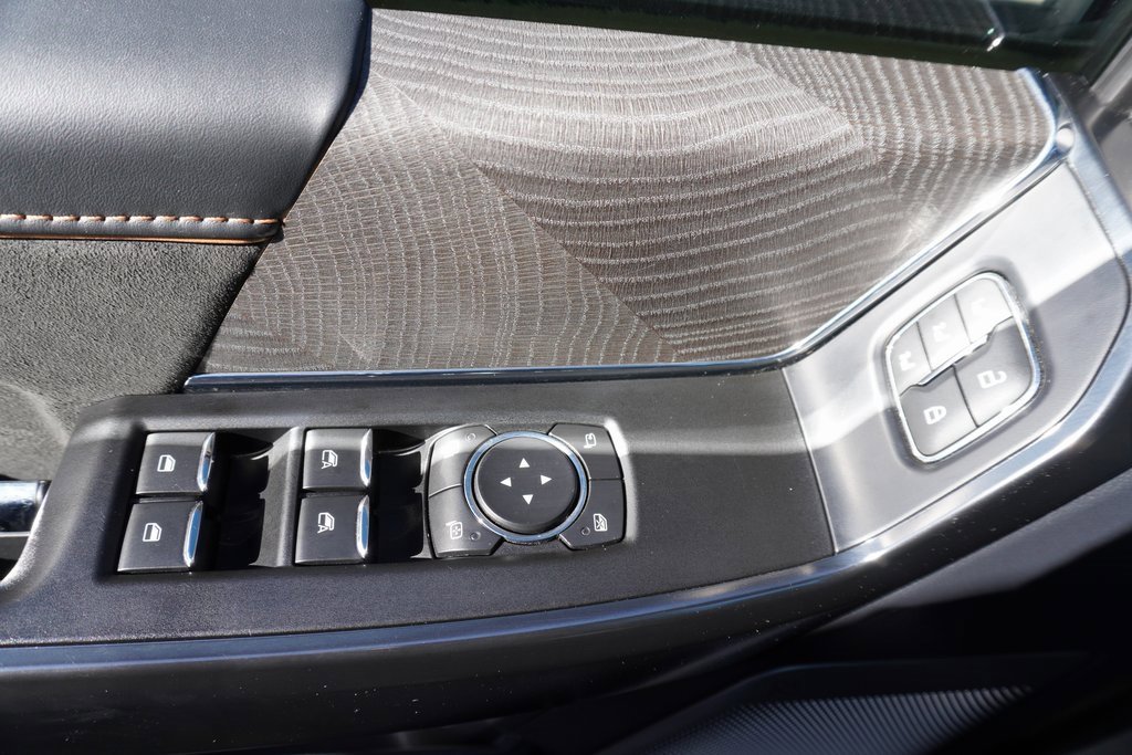 Certified 2022 Ford F150 Platinum w/ Equipment Group 701A High image 9