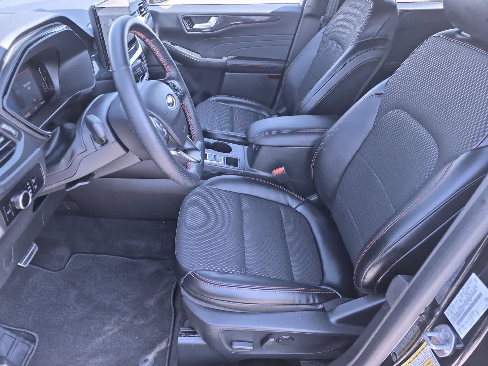 Certified 2024 Ford Escape ST-Line w/ Tech Pack #1 AWD/4WD image 16
