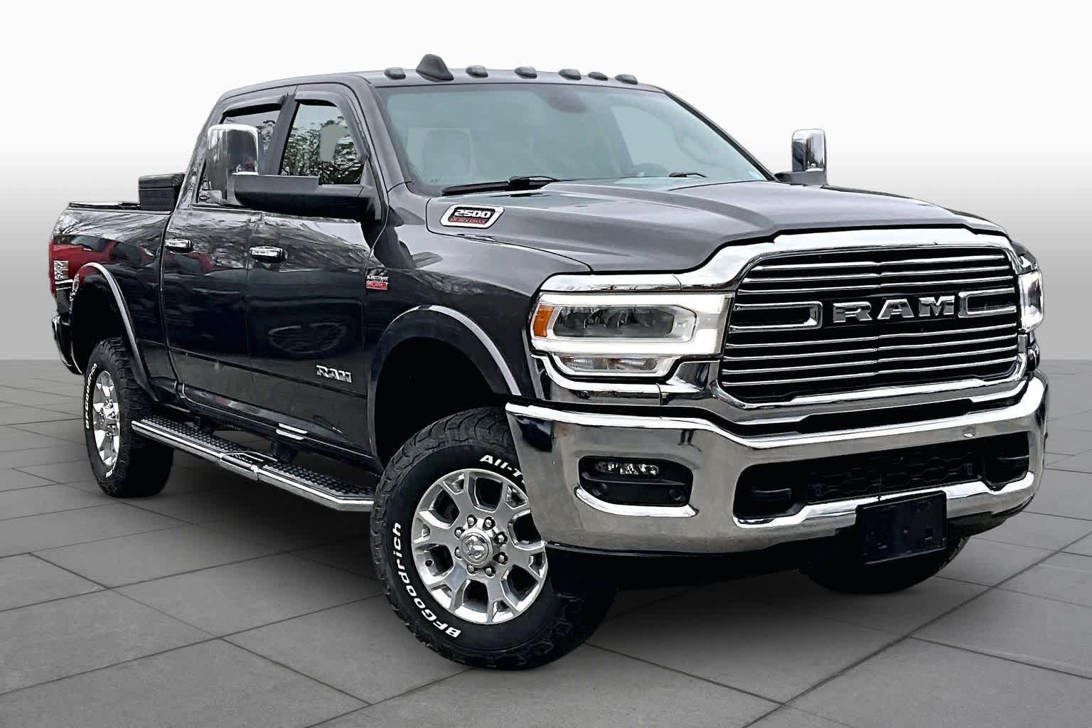 Used 2022 RAM 2500 Laramie AWD/4WD image 3