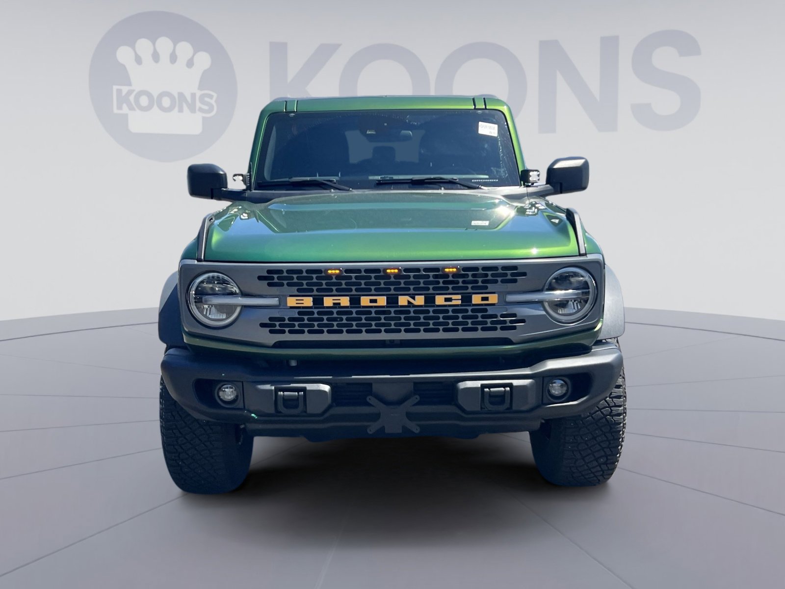 Certified 2023 Ford Bronco Badlands w/ Sasquatch Package AWD/4WD image 4