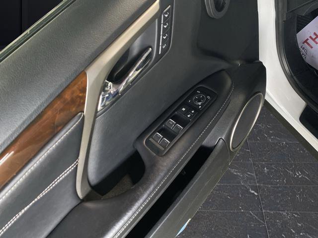 Used 2017 Lexus RX 350 350 w/ Premium Package image 30