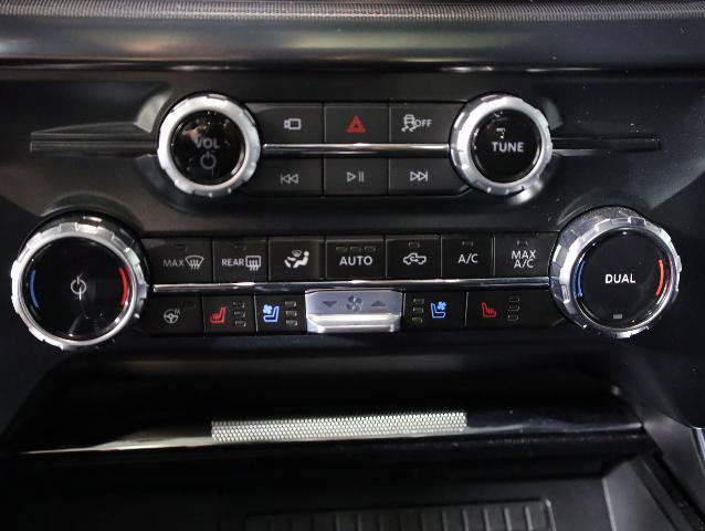Certified 2025 Ford F150 Platinum w/ Equipment Group 702A High AWD/4WD image 21