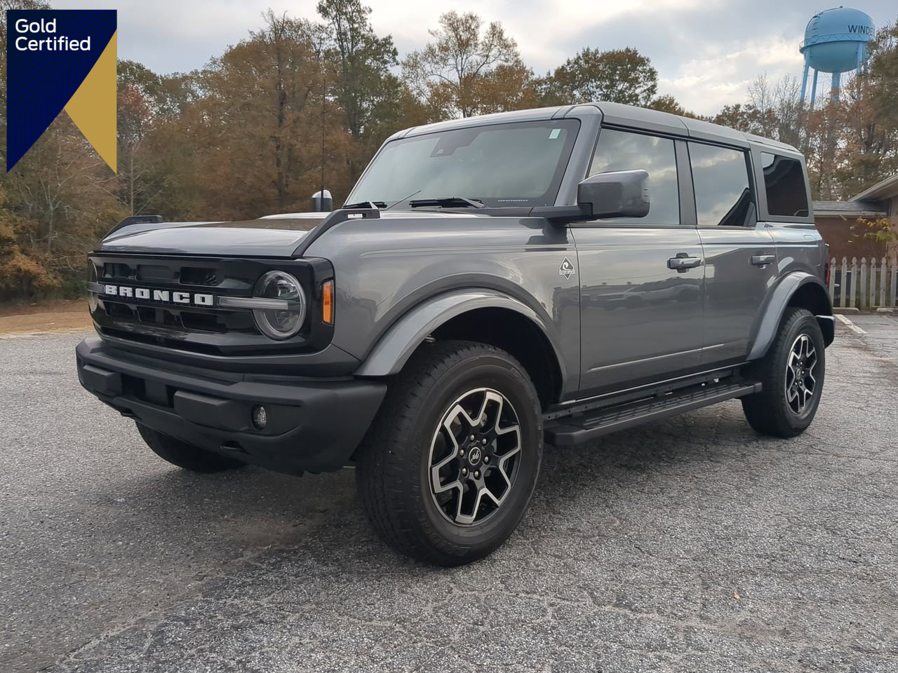 Certified 2024 Ford Bronco Outer Banks image 1
