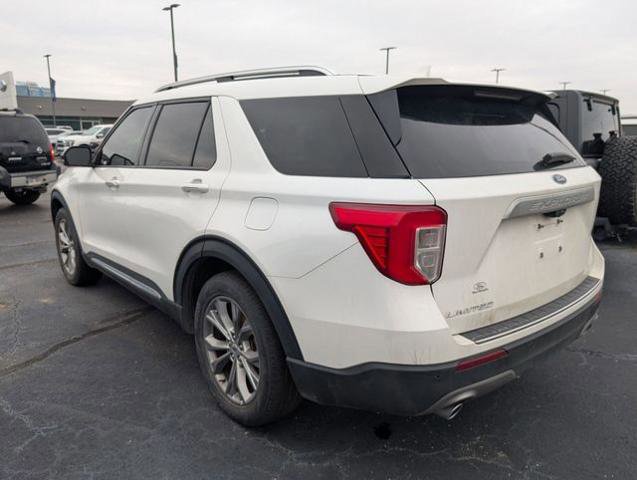 Certified 2022 Ford Explorer Limited w/ Equipment Group 301A image 2
