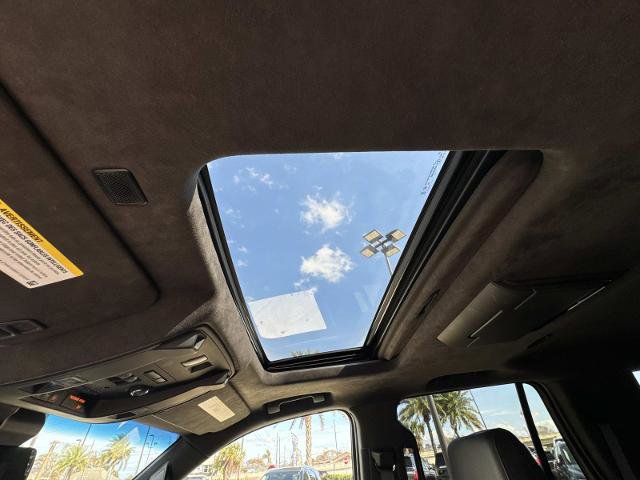 Used 2019 Cadillac Escalade Platinum image 28