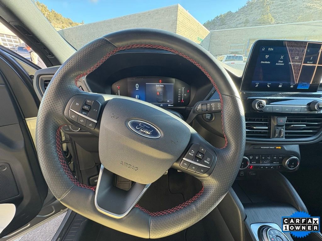Certified 2024 Ford Escape ST-Line image 10