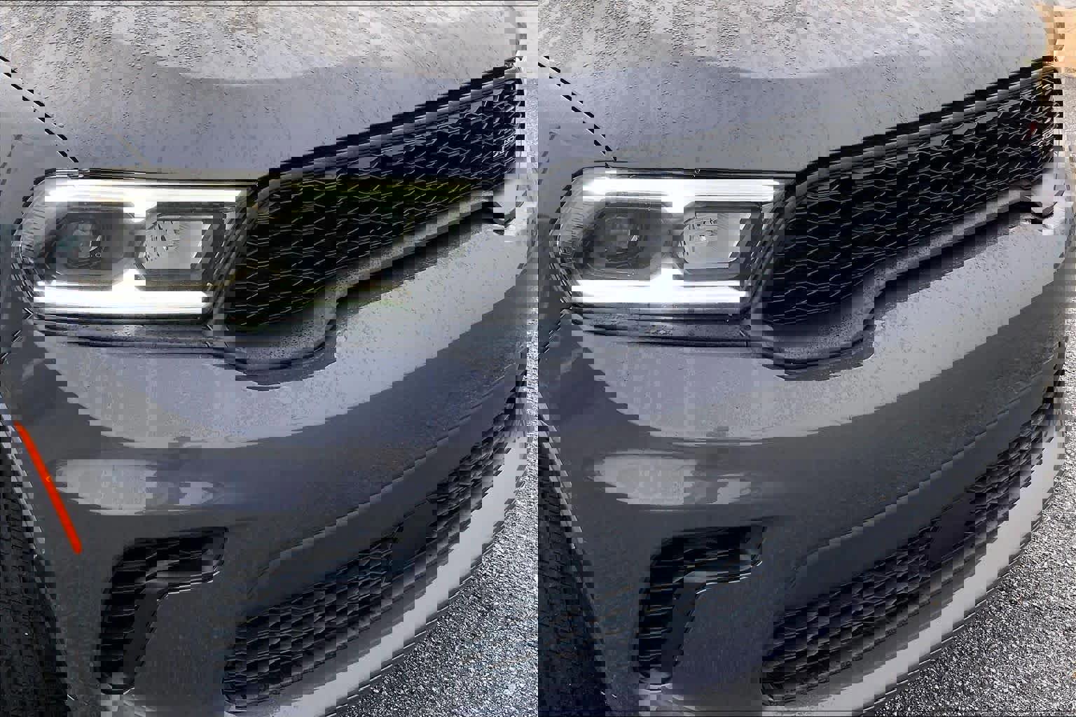 Used 2024 Dodge Durango GT image 28