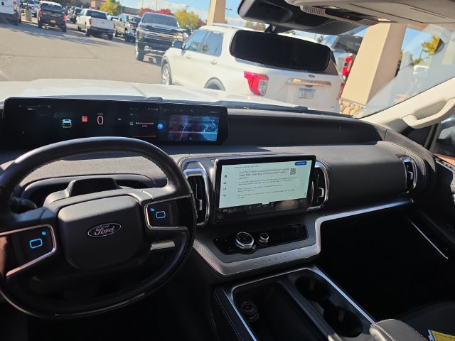Certified 2025 Ford Expedition Max Platinum AWD/4WD image 16
