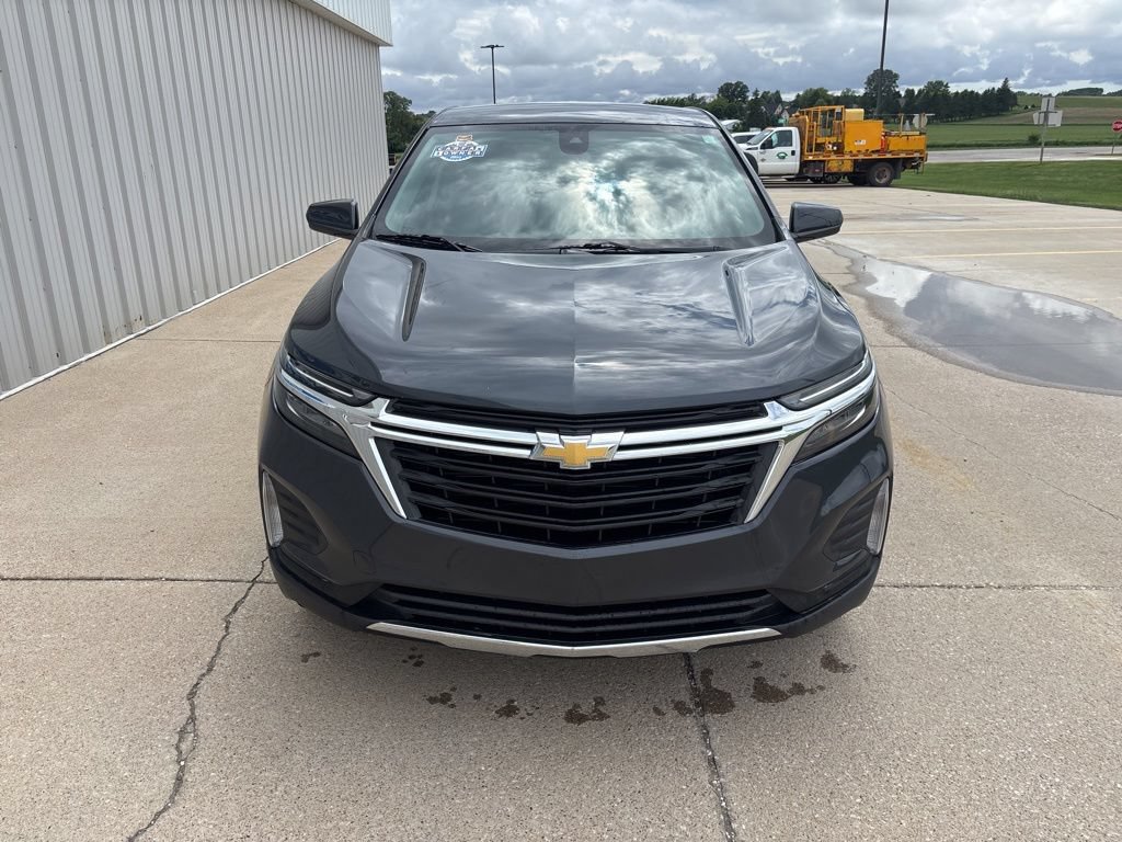 Used 2023 Chevrolet Equinox LT AWD/4WD image 2