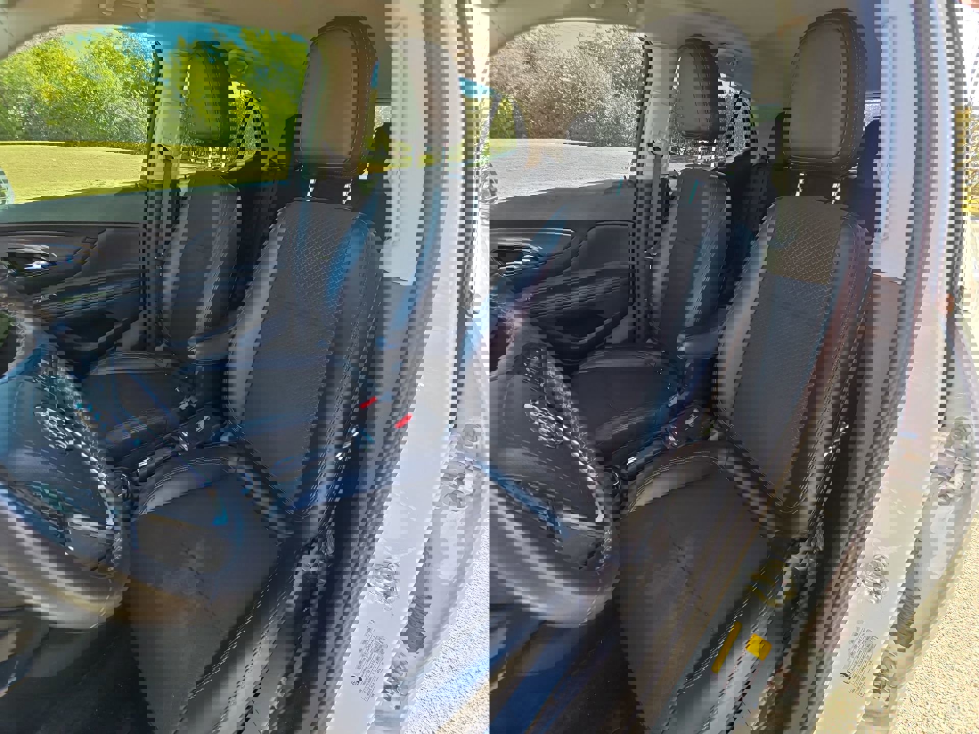 Used 2021 Buick Encore Preferred image 12