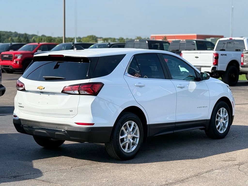 Used 2023 Chevrolet Equinox LT FWD image 31