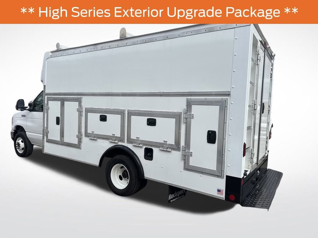 Certified 2025 Ford E-450 and Econoline 450 Super Duty w/ Power Equipment Group image 3