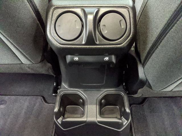 Used 2025 Jeep Gladiator Sport image 16