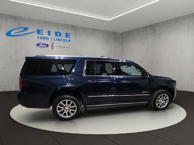 Used 2019 GMC Yukon XL Denali w/ Open Road Package AWD/4WD image 7