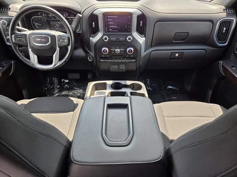 Used 2021 GMC Sierra 1500 Elevation w/ X31 Off-Road Package AWD/4WD image 15