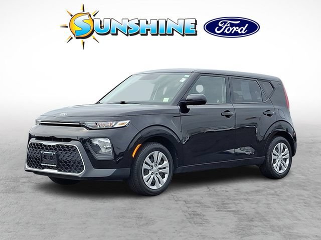 Used 2021 Kia Soul LX FWD image 3