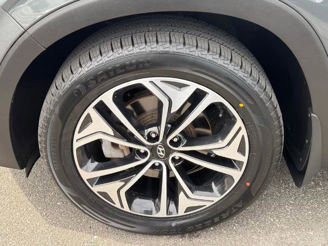 Used 2020 Hyundai Santa Fe Limited image 26