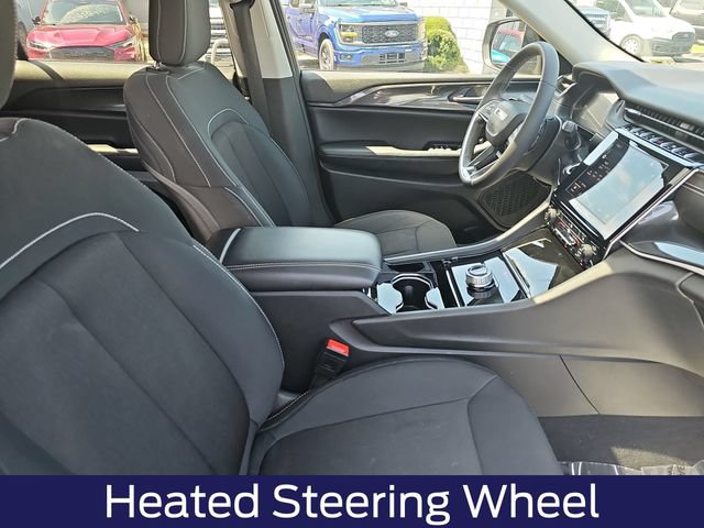 Used 2023 Jeep Grand Cherokee L Laredo w/ Luxury Tech Group I AWD/4WD image 12