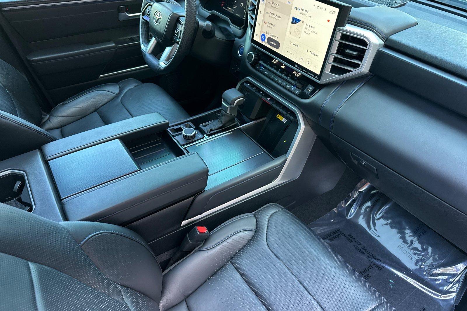 Used 2023 Toyota Tundra Platinum AWD/4WD image 18