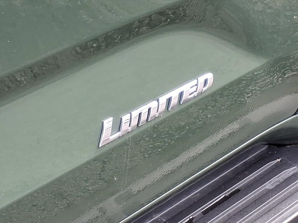 Used 2023 Toyota Sequoia Limited w/ TRD Off-Road Package AWD/4WD image 9