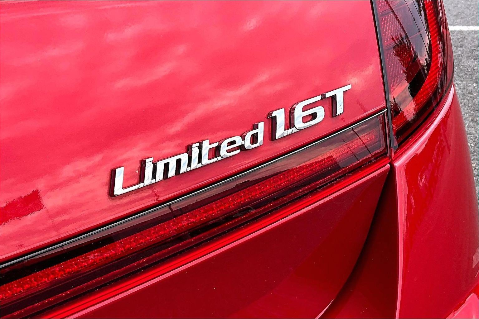 Used 2020 Hyundai Sonata Limited FWD image 24