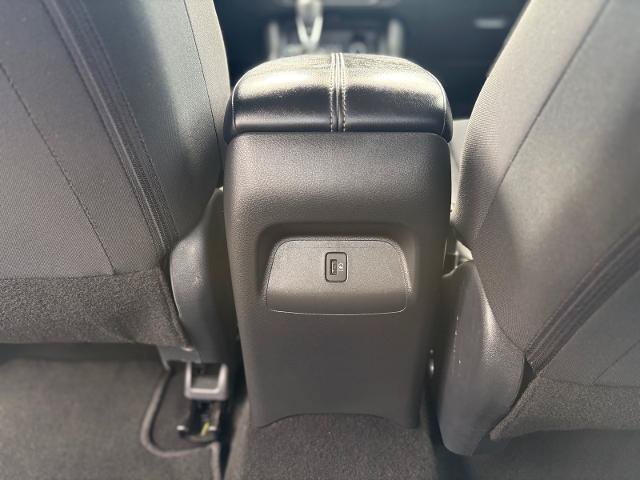 Used 2025 Nissan Sentra SV FWD image 30