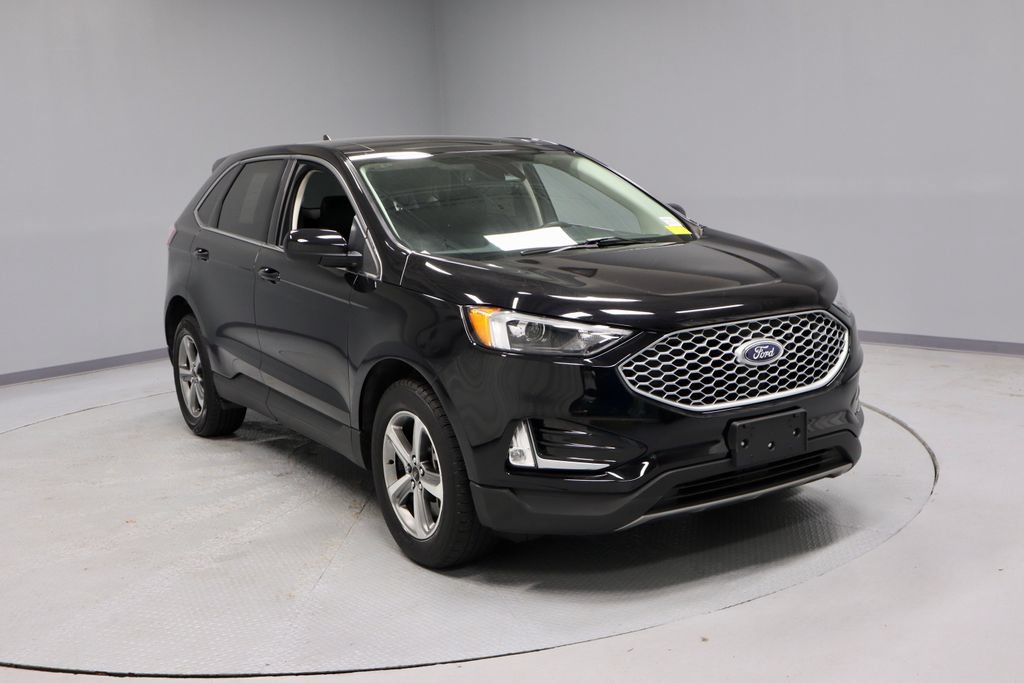 Certified 2024 Ford Edge SEL w/ Convenience Package