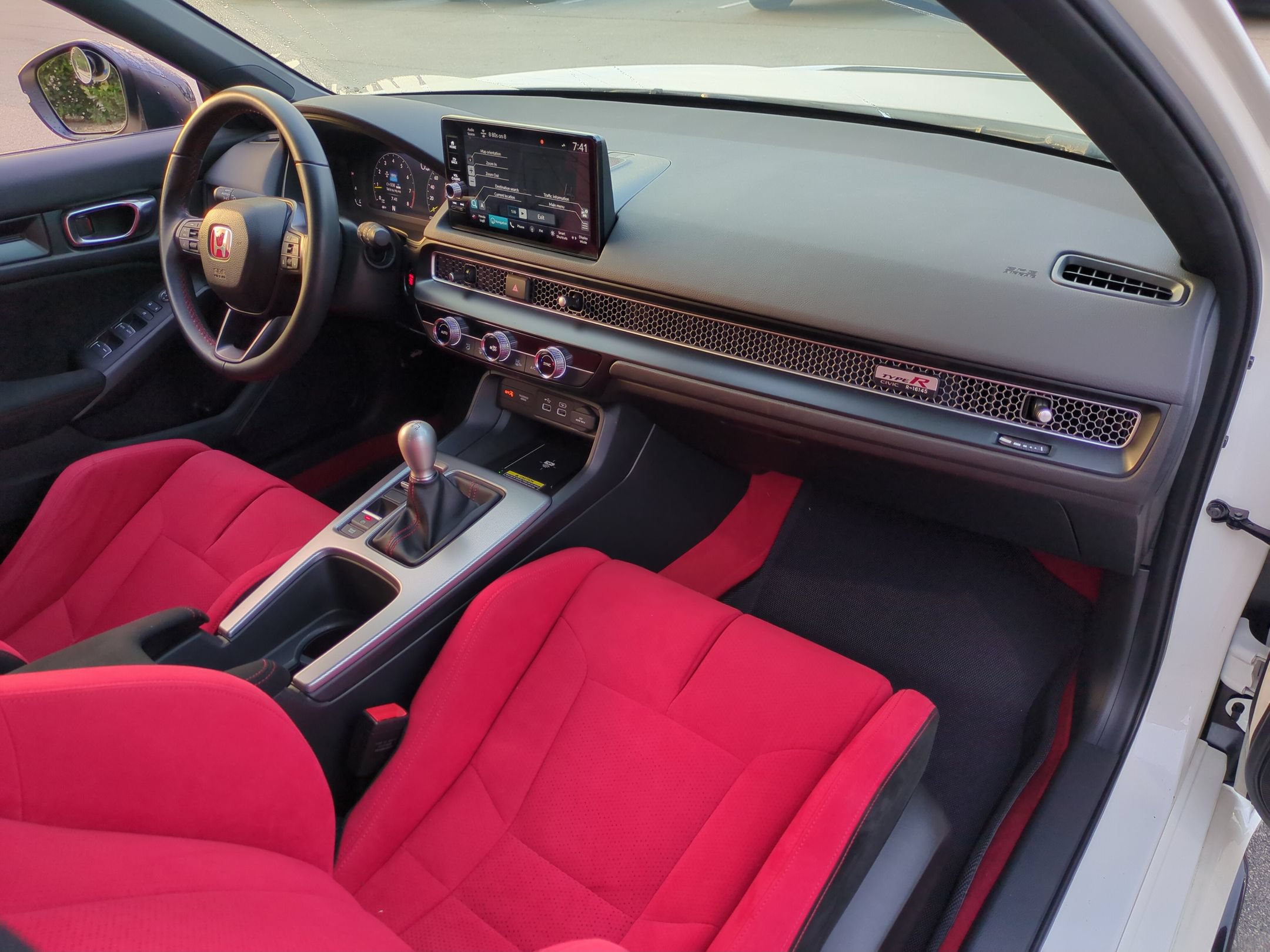 Used 2023 Honda Civic Type R image 40