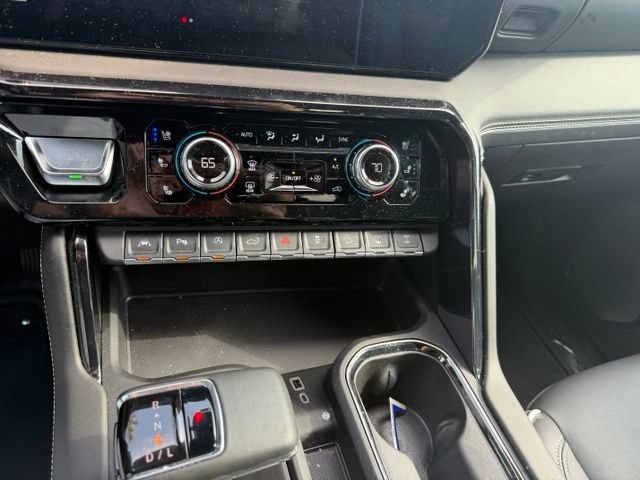 Used 2025 GMC Sierra 1500 AT4X AWD/4WD image 18