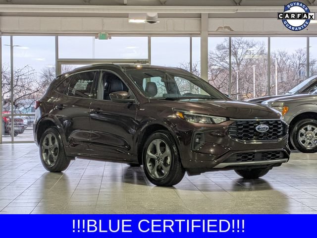 Certified 2023 Ford Escape ST-Line Select w/ Tech Pack #2 AWD/4WD image 2