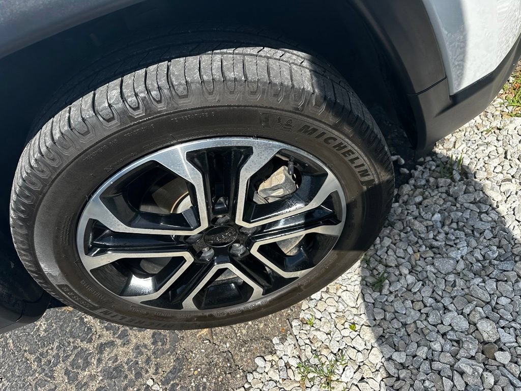 Used 2022 Jeep Compass Limited AWD/4WD image 7