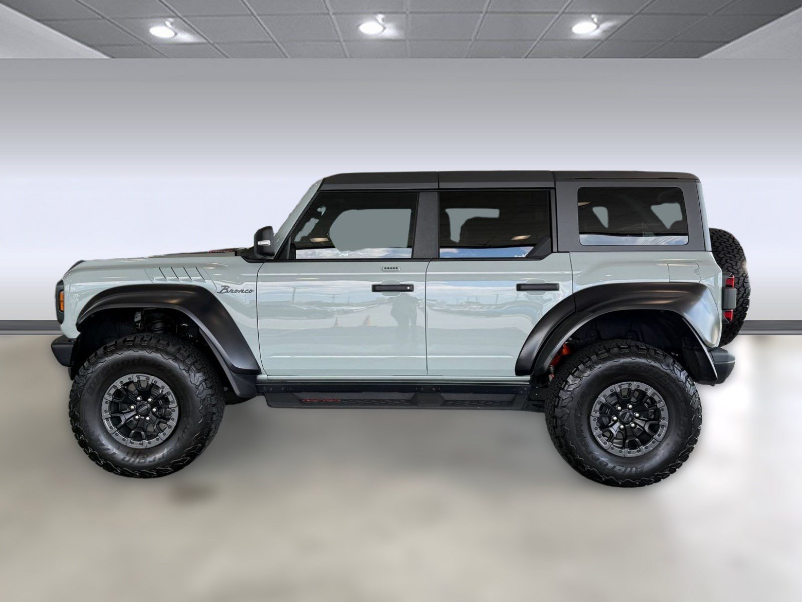 Certified 2023 Ford Bronco Raptor AWD/4WD image 2